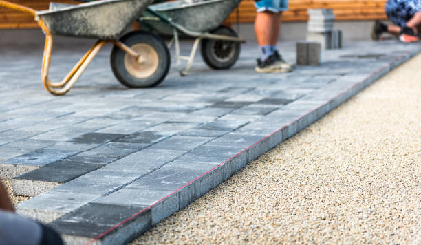 Why Choose Us For All Your Driveway Paving Needs in Farmland, IN?